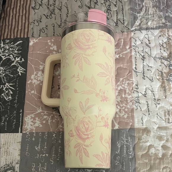 Floral Insulated Tumbler with Straw - Picture 4 of 5